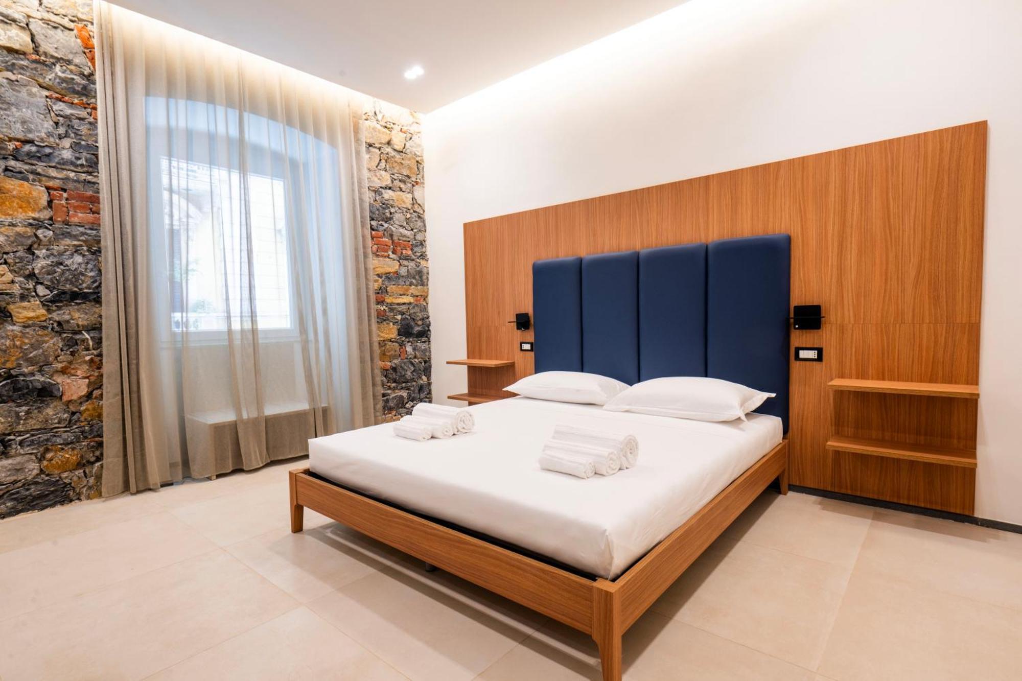 Affittacamere Saint Bon 15 - 5 Terre Rooms And Suites La Spezia Zewnętrze zdjęcie