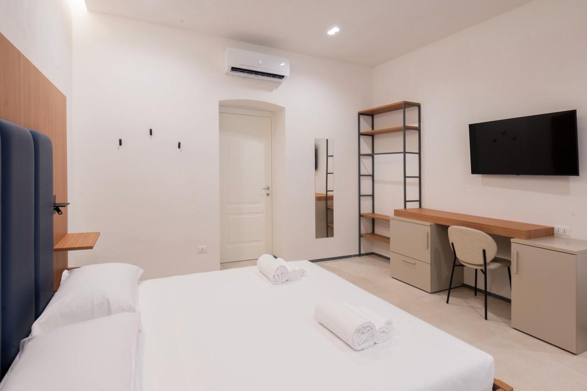 Affittacamere Saint Bon 15 - 5 Terre Rooms And Suites La Spezia Zewnętrze zdjęcie